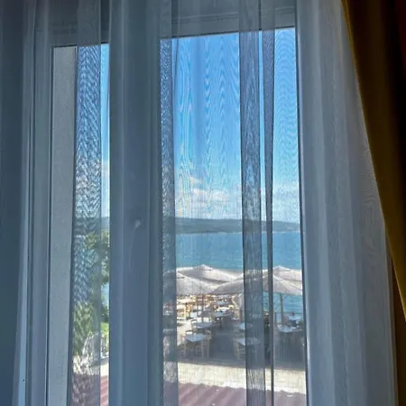 ホテル Nikola- Family