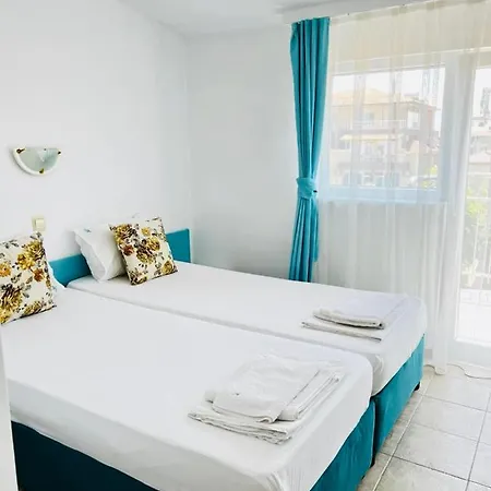 Nikola- Family فندق 2*