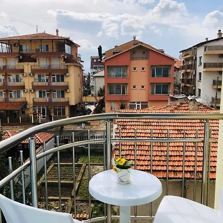 فندق Nikola- Family 2*