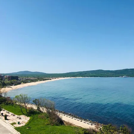 Nikola- Family 2* プリモルスコ