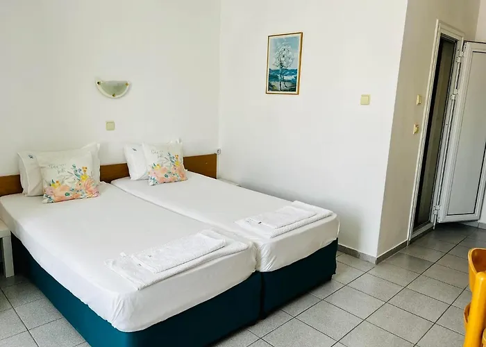 酒店 Nikola- Family 2*