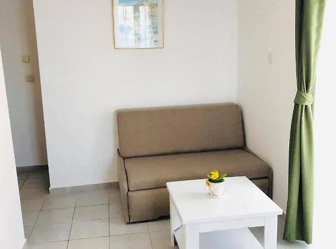 Nikola- Family 酒店 2*