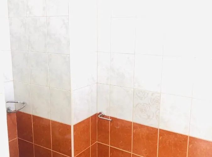 酒店 Nikola- Family 2*