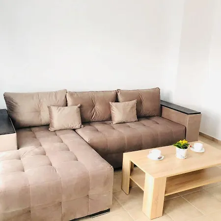 Nikola- Family فندق 2*