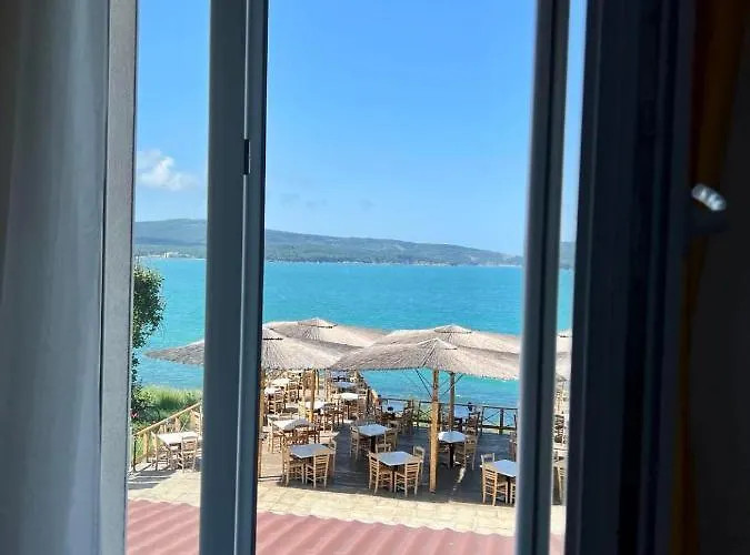 Nikola- Family Hotel 2*